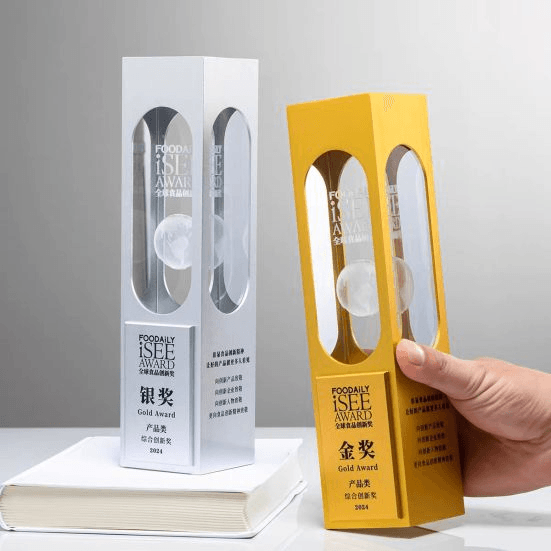 Exclusive Metal Crystal Award