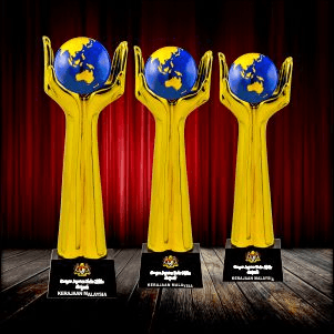 Golden Crystal Trophy