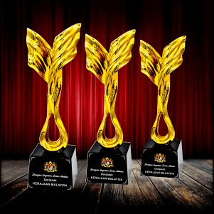 Golden Crystal Trophy