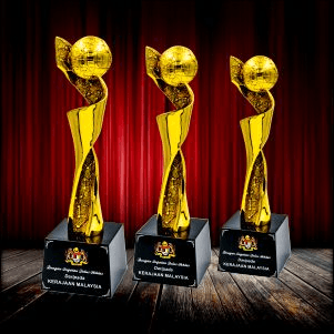 Golden Crystal Trophy