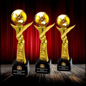 Golden Crystal Trophy