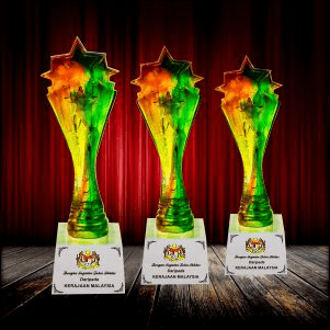 Water Luili Crystal Trophy