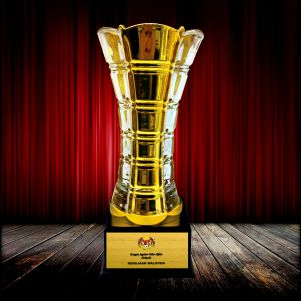Elegant Golden Crystal Vase